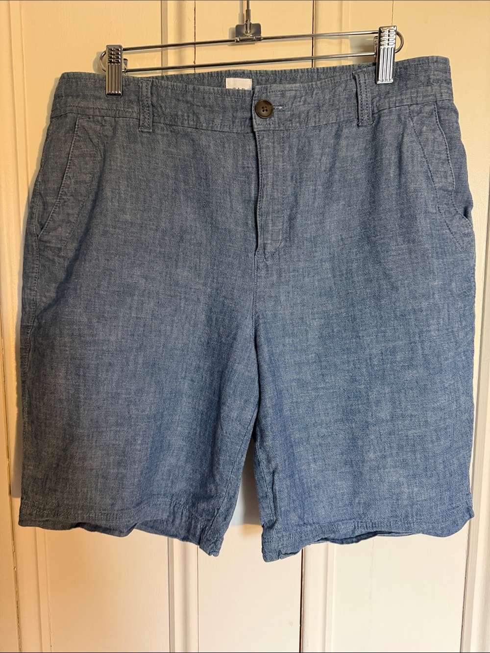 GAP Women’s Blue Linen-Blend Casual Shorts